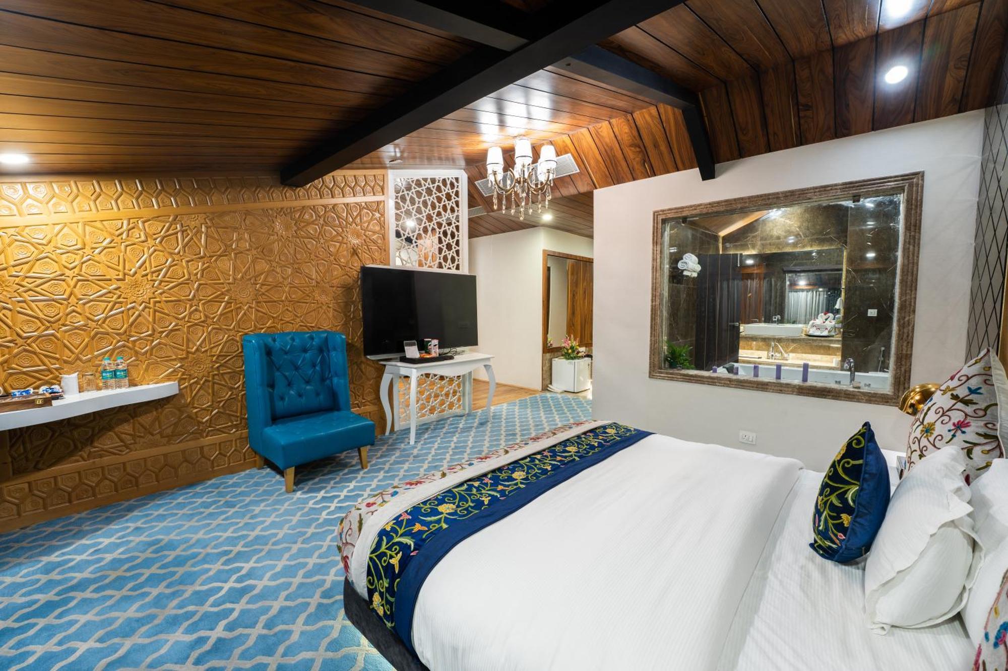 Hotel Snowland, Srinagar Екстериор снимка
