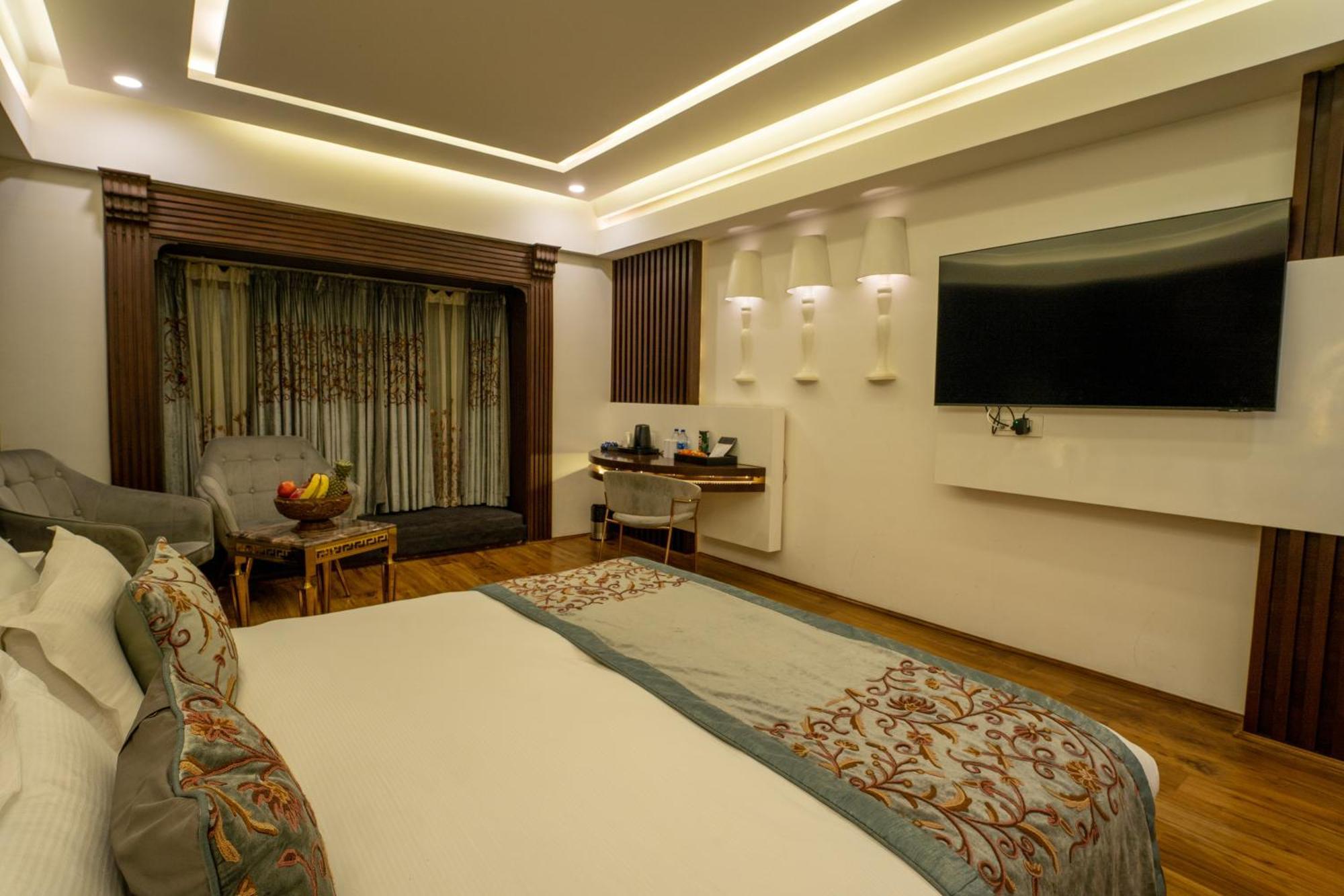 Hotel Snowland, Srinagar Екстериор снимка