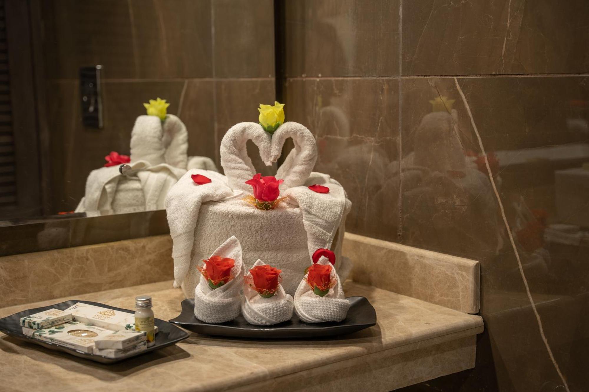Hotel Snowland, Srinagar Екстериор снимка